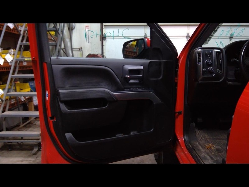2019 SILVRERADO Driver Left Front Door Trim Panel 1486444