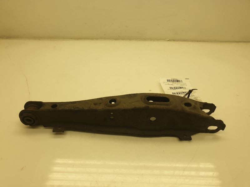 98-05 LEXUS GS300 RWD PASSENGER SIDE REAR LOWER CONTROL LOCATING ARM ASSEMBLY