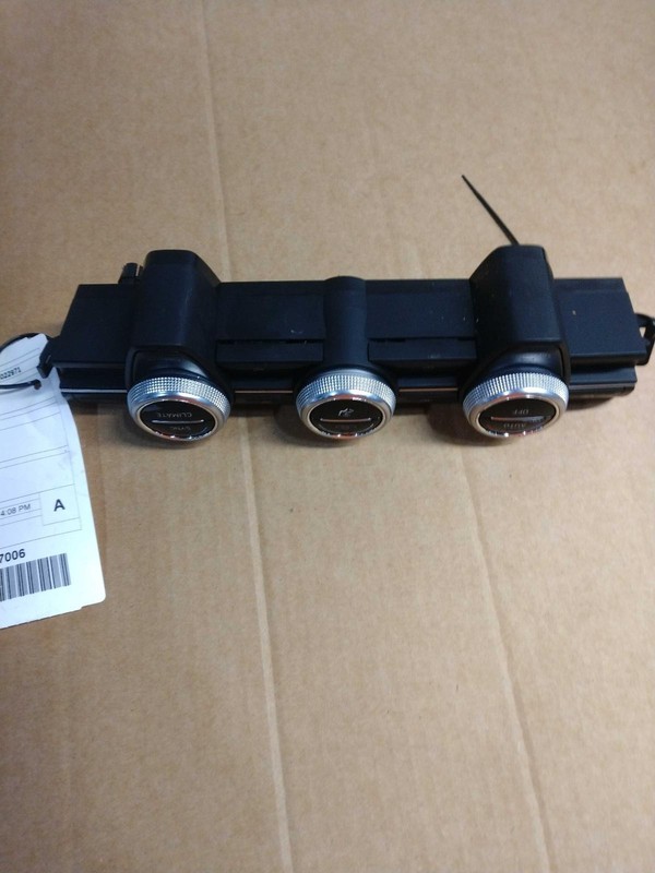 2019 Genesis G70 A/C Selector Switch OEM Black 97250G9030VCA 64K Miles