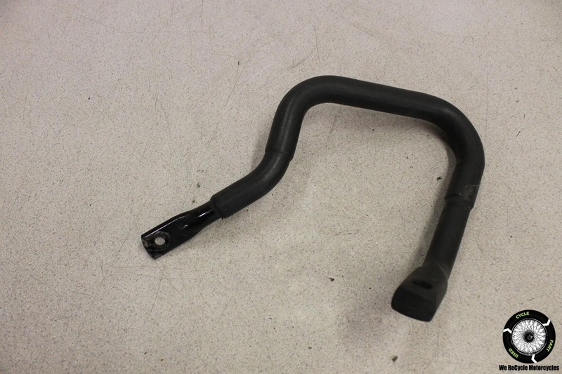 2001 Yamaha Royal Star XVZ1300TF RIGHT PASSENGER REAR SEAT GRAB BAR XVZ 1300 01