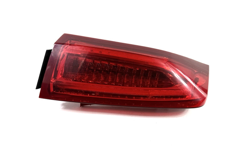2013-2018 Cadillac ATS Sedan Driver Left Tail Light Lamp Quarter Panel OEM