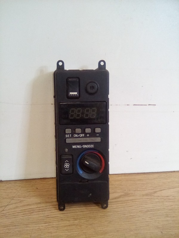 Volvo VNL 20809974 Sleeper Temperature Control