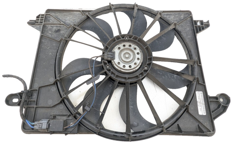 2009 - 2023 CHRYSLER 300 RADIATOR COOLING FAN SHROUD & BLADE & MOTOR OEM