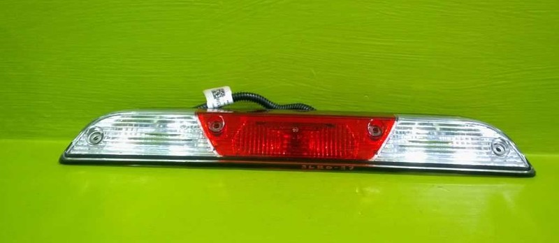 18 F150 THIRD 3RD BRAKE STOP LIGHT LAMP OEM 3680-37