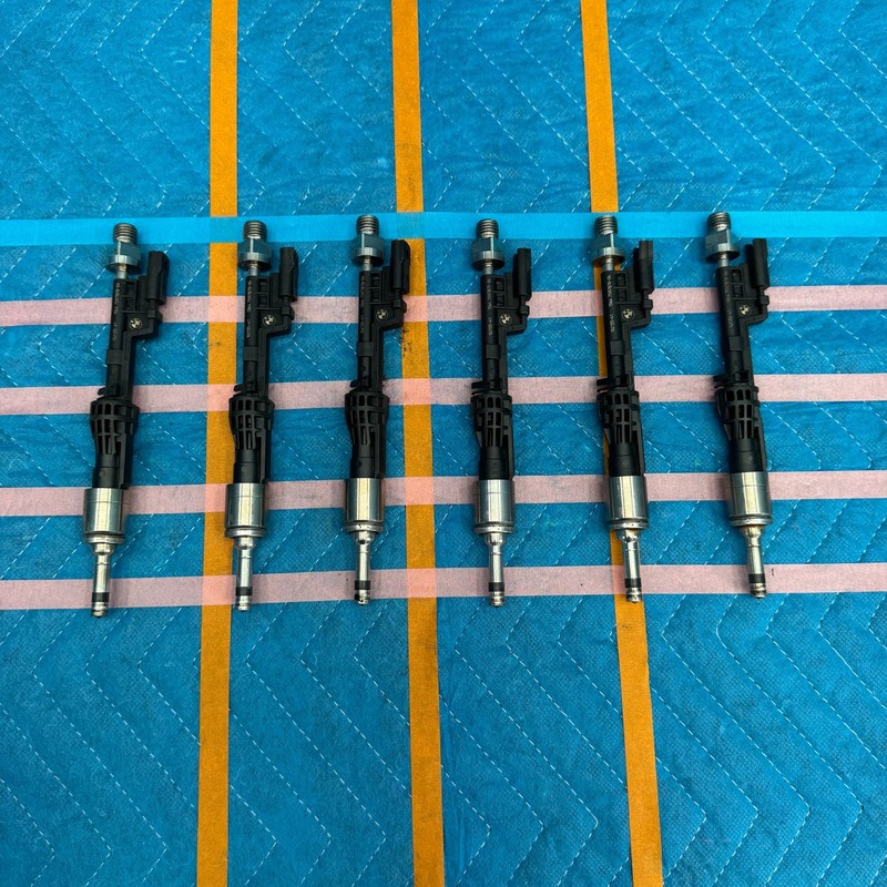 2006–2011 BMW 3.0L N55 Fuel Injector Set 6pcs OEM 13647597870