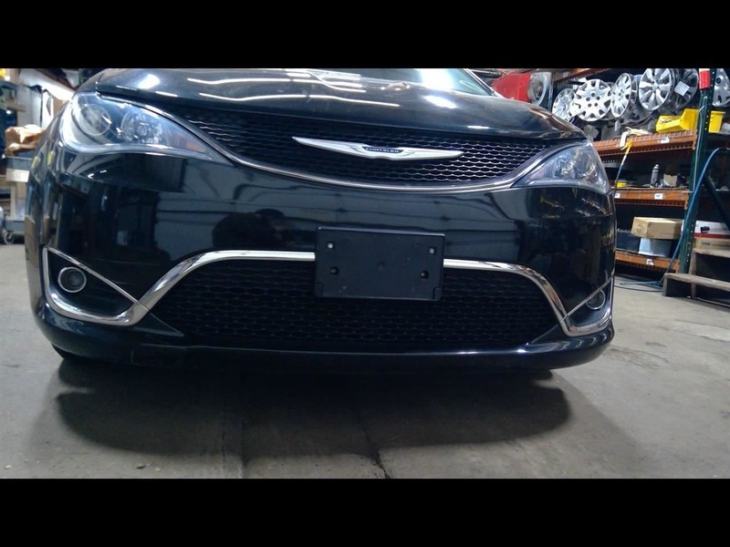 Front Bumper Halogen Fog Lamps Fits 17-20 PACIFICA 1554128