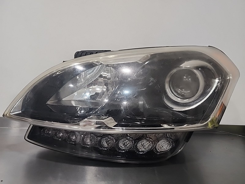 2012 Thru 2013 Kia Soul Left Driver Side Headlight Halogen LED OEM LH
