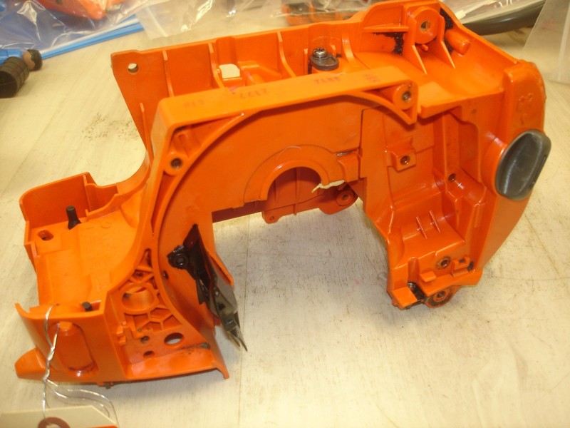 Husqvarna 345 e-series main body oil tank ( primer saw) chainsaw part