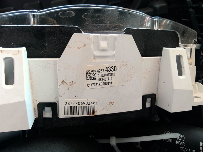 Speedometer Cluster MPH Fits 17-18 TRAX 1730386
