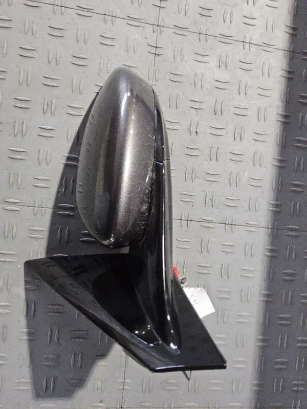 2015-2017 Chrysler 200 Driver Side View Mirror Manual Folding w/o Heat