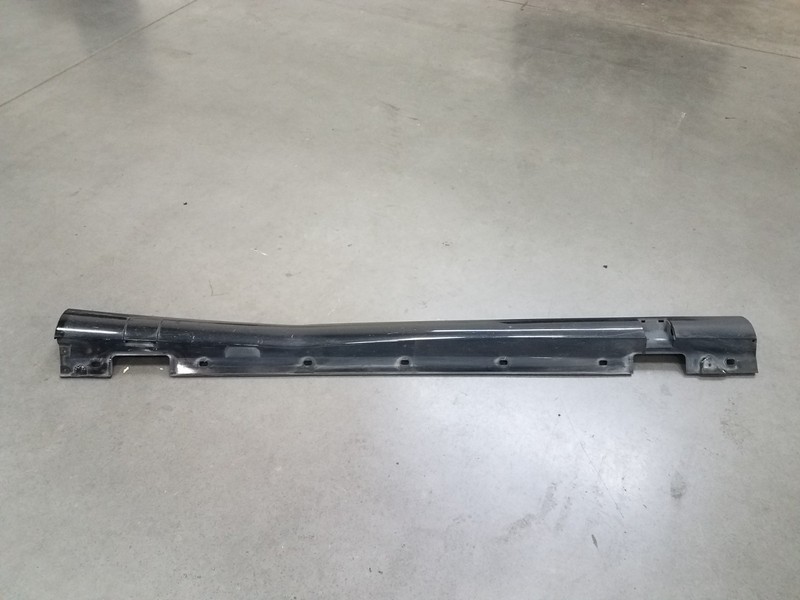 2012 Mercedes AMG E 63 Right Side Skirt Rocker Panel #2691 VV9