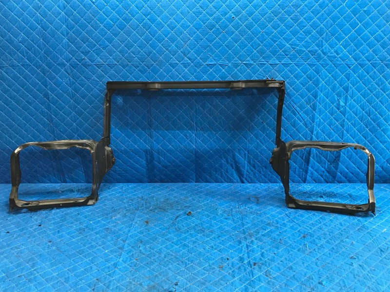 1999 C280 Front Support Frame Left Right Headlight Bracket OEM