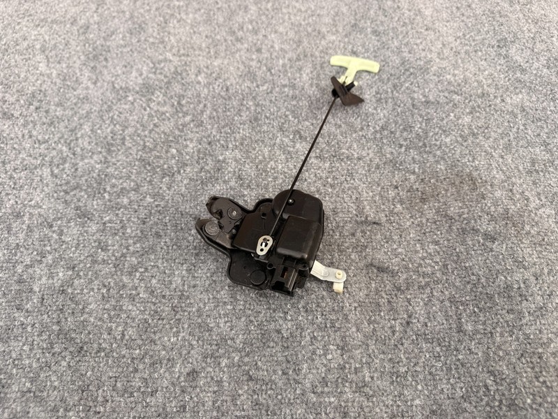 NISSAN 370Z CONVERTIBLE 2009-2021 OEM TRUNK LATCH LOCK ACTUATOR 84631-1ET0A