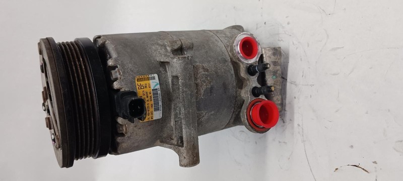 12-'13 FORD FOCUS AC Compressor non-turbo 61k miles OEM 1 Year Warranty!