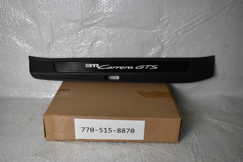 PORSCHE 911 CARRERA GTS STEP SILL RIGHT SIDE 2018-2023 OEM 992853374