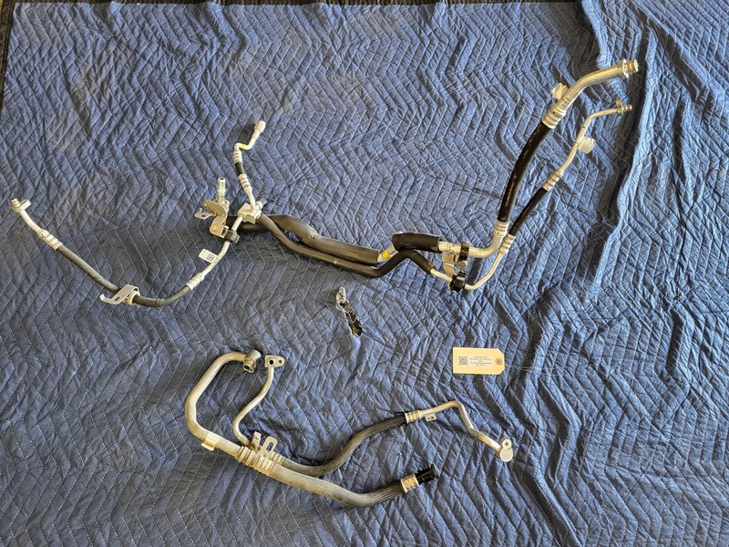 2020-2021 Jeep Renegade A/C Air Conditioner Hose Pipe Line SET 2.4 OEM 521527250