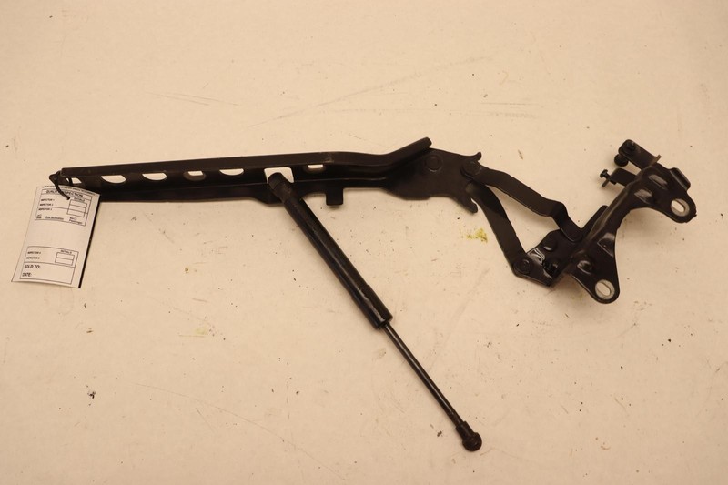2015-2023 PORSCHE MACAN FRONT RIGHT PASSENGER HOOND HINGE W/ LIFT STRUT OEM