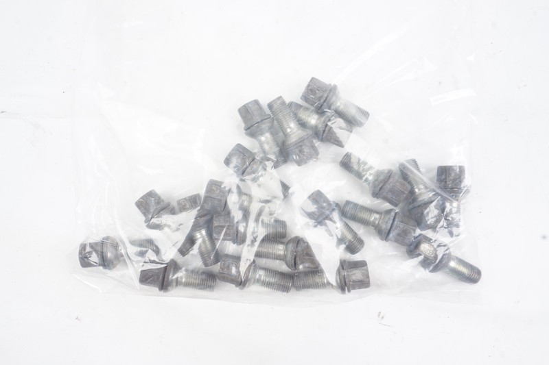 2011 - 2017 Audi D4 A8 A8L Wheel Lug Nuts Bolts Set Of 20 OEM
