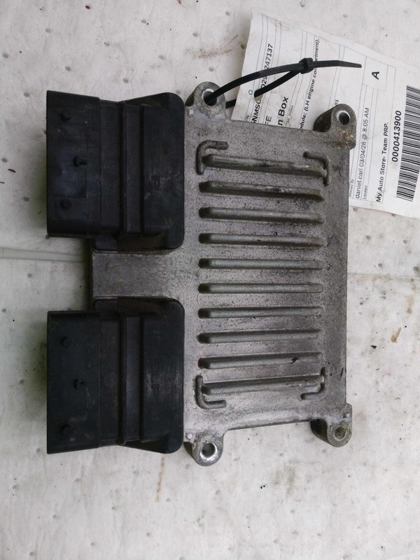2009 Hyundai Santa Fe Engine Control Module ECM OEM 391093E030 185K Miles