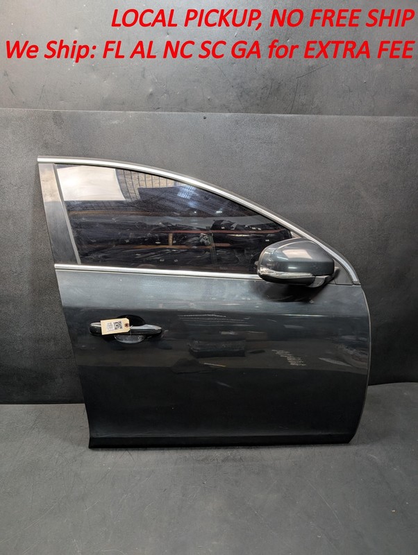 Front Right Door Assy w/ Mirror & Trim 2015 Volvo S60 32291065 2014 2016 - 2018