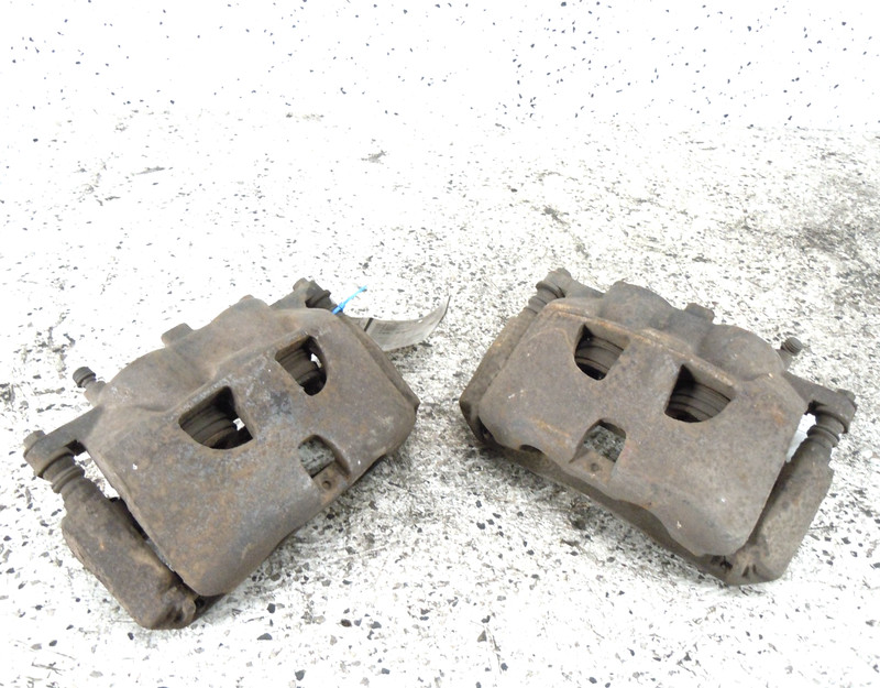 2010-2015 Lincoln Navigator Front Brake Caliper Pair Left Right OEM