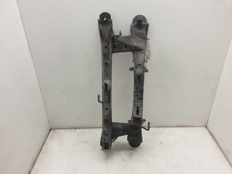 11-16 SCION TC 2.5L REAR CROSSMEMBER / SUB FRAME ASSEMBLY