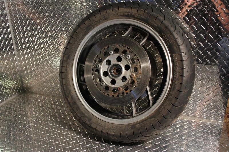 84 YAMAHA FJ 1 FRONT WHEEL RIM BRAKE ROTOR DISCS DUNLOP TIRE #1 1100