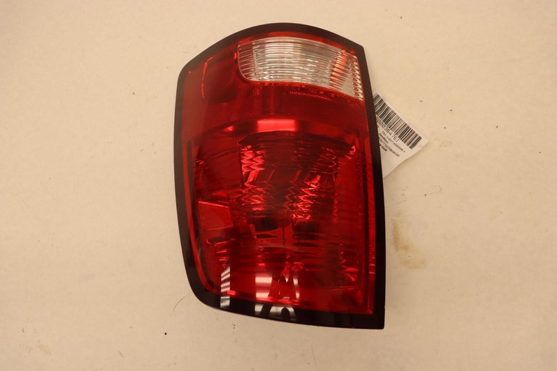 2010-2018 DODGE RAM 1500 2500 3500 REAR RIGHT PASSENGER SIDE TAIL LIGHT LAMP OEM