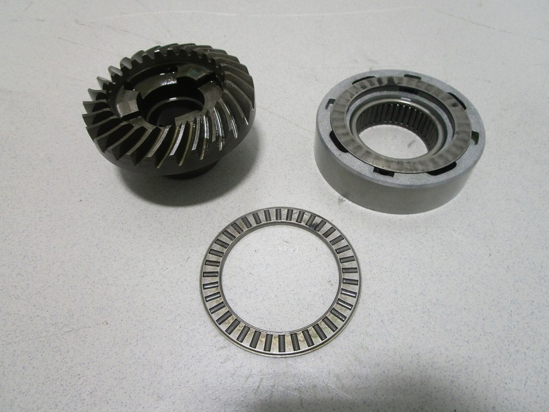 53-F523411 Force Outboard 85-150 Hp Reverse Gear Assembly 27T