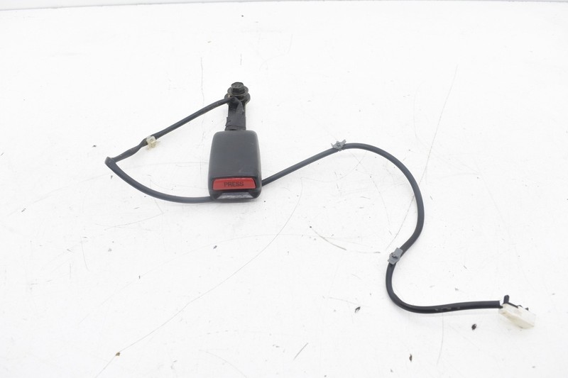 2004 Nissan 350Z Left Driver Side Front Seat Belt Buckle Black OEM KW82