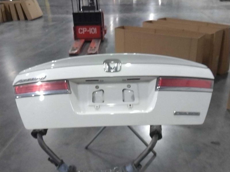 2012 Honda Accord White Deck Lid OEM Used Dents & Chips 4DR Sedan 68500TA5A90