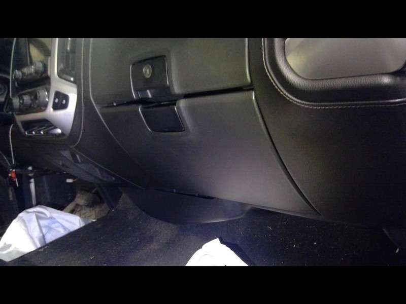2014-2017 SIERRA 1500 Lower Glove Box 1624258
