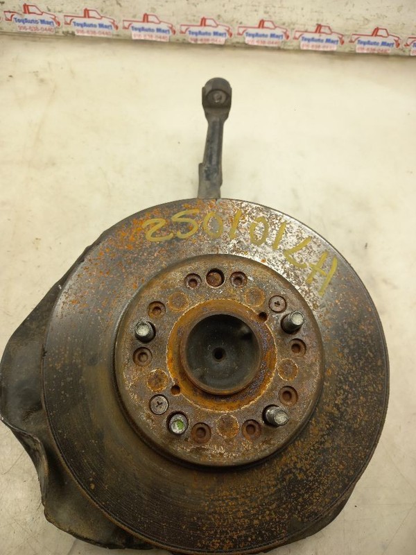 90 LEXUS LS400 FRONT DRIVER LEFT KNUCKLE