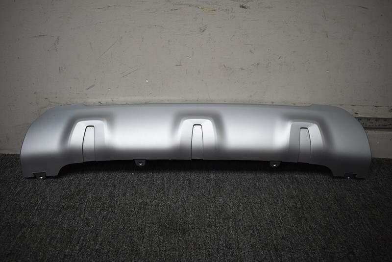 2018-2020 BMW X3 REAR UNDER GUIDE FACTORY OEM