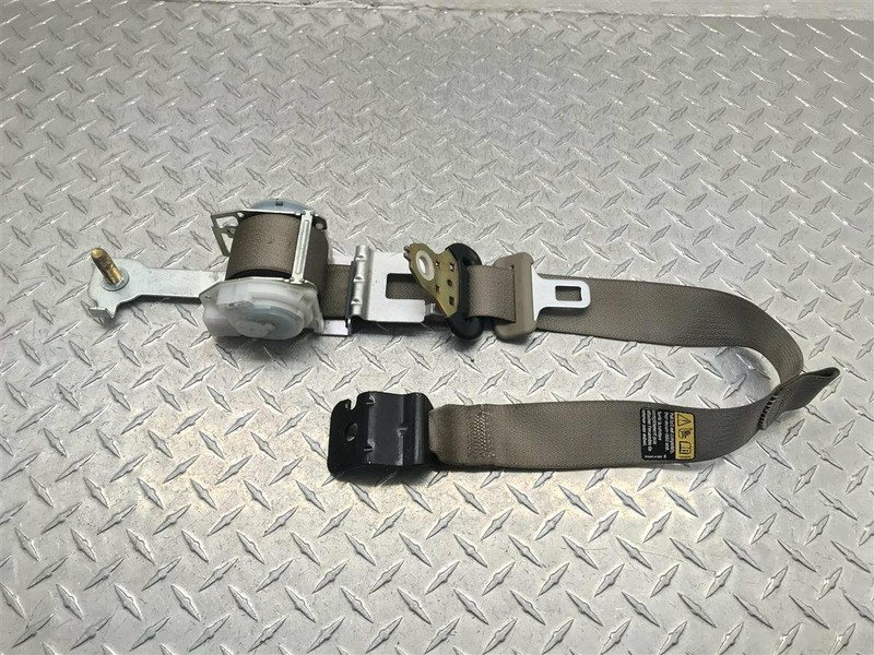 2003-2006 CHEVROLET AVALANCHE DRIVER REAR SEAT BELT RETRACTOR TAN OEM 89024556