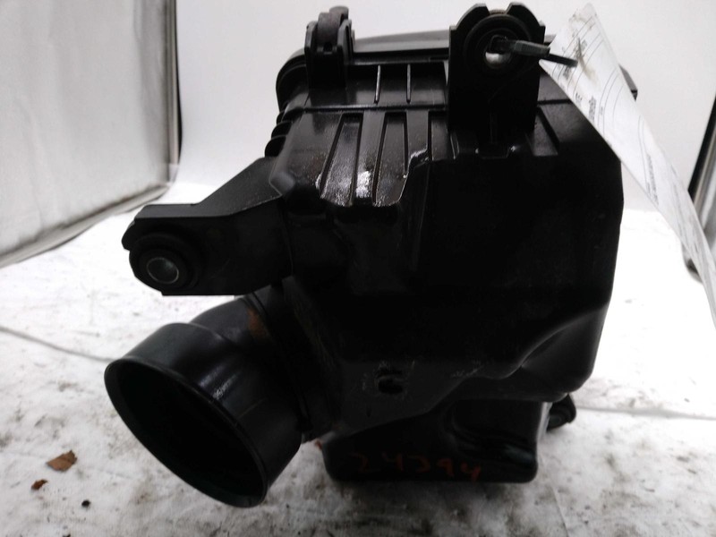 2021 KIA Forte Air Cleaner Assembly OEM 28110M6050 Grey 52K Miles