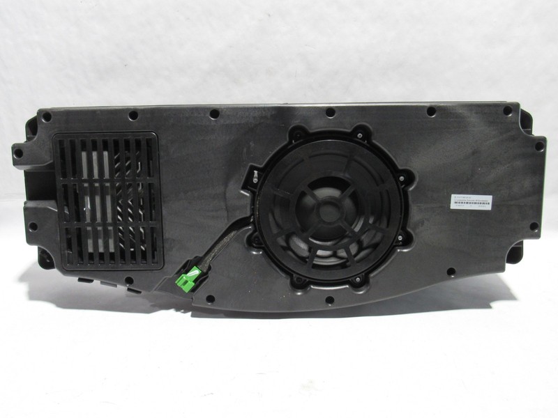 Mercedes S550 C217 2015 Rear Subwoofer Audio Sound Speaker Box 14-17 *