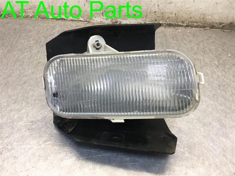 01-04 FORD F150 DRIVER BUMPER MOUNTED FOG LAMP WITH BRACKET OEM 1L3Z-15200-AB