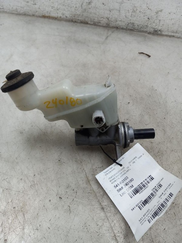 12-19 TOYOTA YARIS L 1.5L BRAKE MASTER CYLINDER