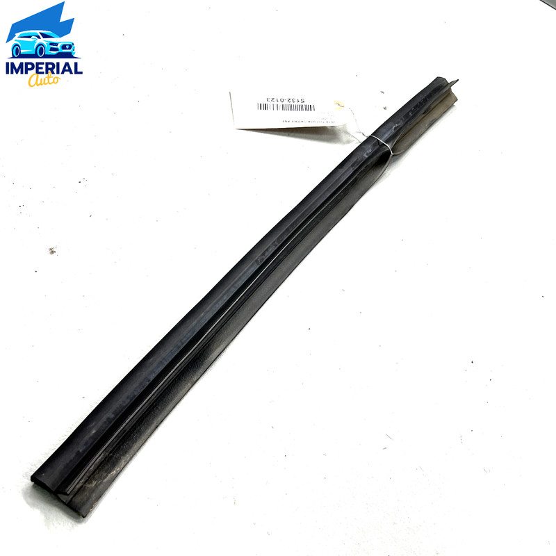 18-23 TOYOTA CAMRY XSE Rear Right Door Lower Weatherstrip Seal OEM