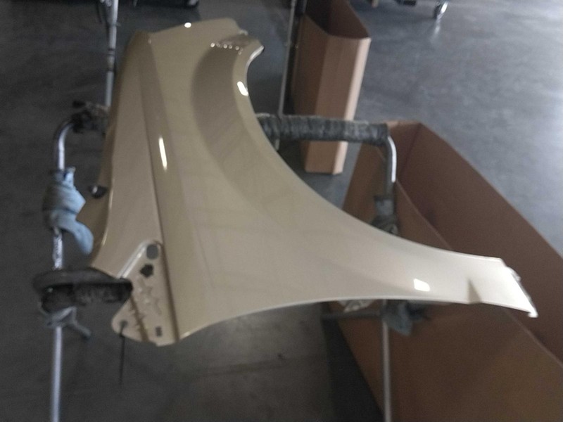 2010 Chrysler Town & Country Right Fender Gold 546566 Used 120K Miles