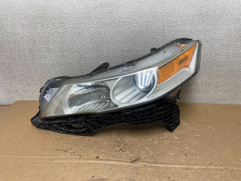 2009 to 2011 Acura TL Headlight Left Driver LH Side Xenon HID AB4879 DW