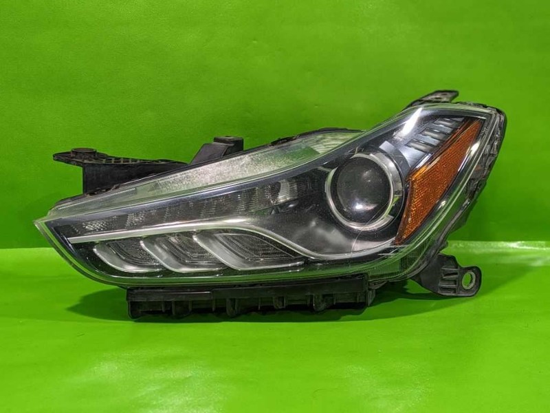 14-18 GHIBLI DRIVER LEFT HEADLIGHT LAMP OEM 4519-104