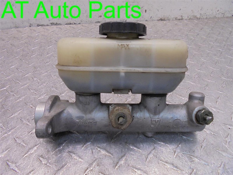 97 98 99 FORD F150 4.2L BRAKE MASTER CYLINDER F75Z2140NC