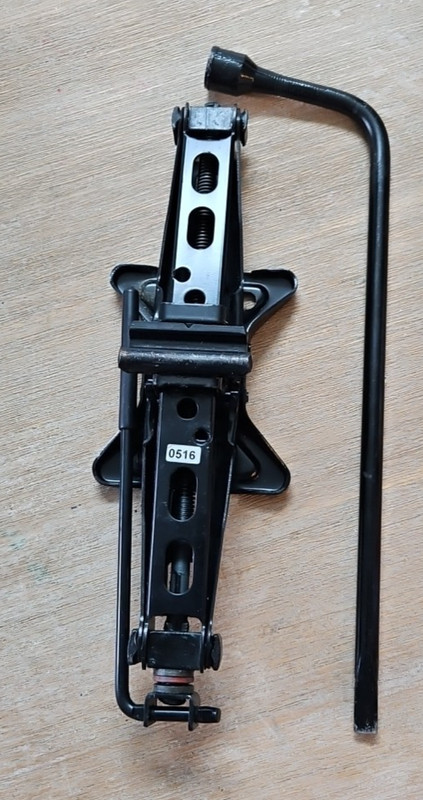 2003-2005 Chevrolet Chevy Cavalier Emergency Spare Tire Scissor Jack Handle OEM