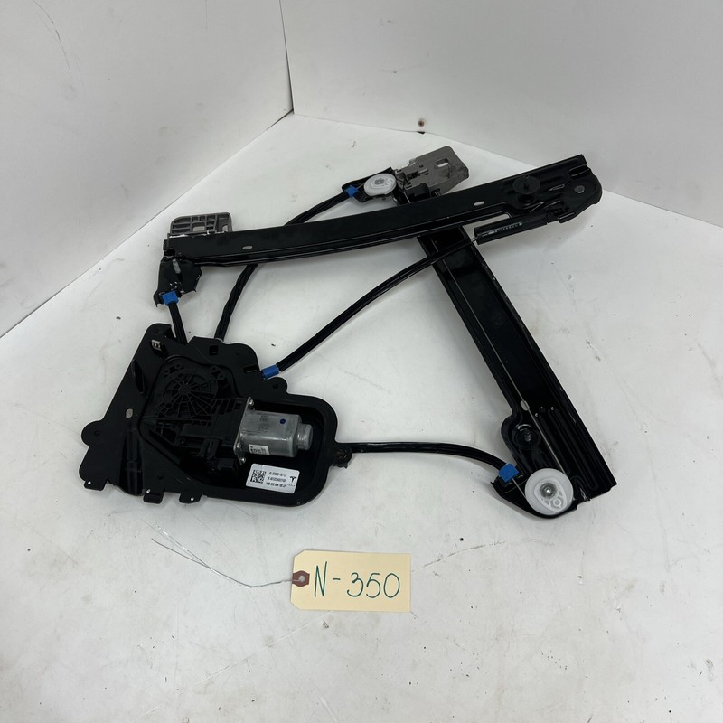 17-23 Tesla M3 Front Left Driver Door Window Regulator w/motor 109662000 350 U19