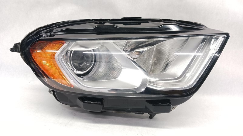 18-'22 FORD ECOSPORT SE Right passenger headlight halogen OEM Grade B