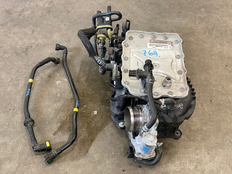 2017-2019 ALFA ROMEO GIULIA TI ENGINE AIR INTAKE MANIFOLD ASSEMBLY OEM LOT764