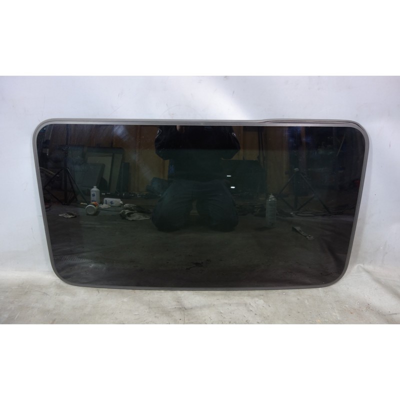 2014-2021 BMW F22 F87 2-Series Coupe Exterior Moonroof Sunroof Glass Panel OEM