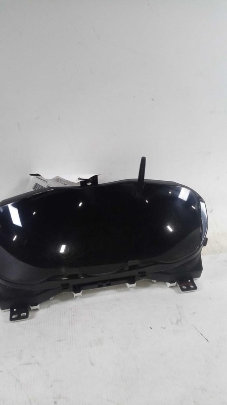 2017 Honda HR-V Speedometer Gauge OEM Red 114K Miles 78100T7XA11/12
